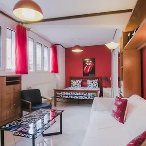 top-floor-apartment-at-the-city-center.hotels-of-thessaloniki.com/